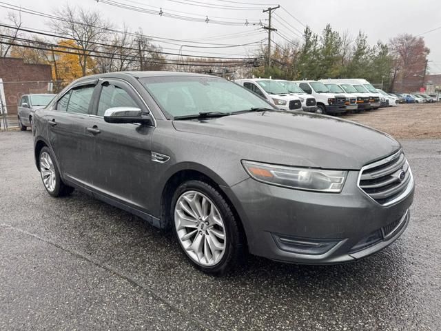 2015 Ford Taurus Limited