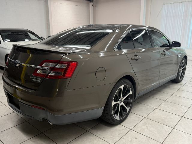 2015 Ford Taurus Limited