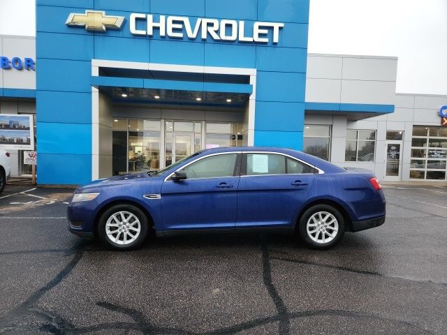 2015 Ford Taurus SE