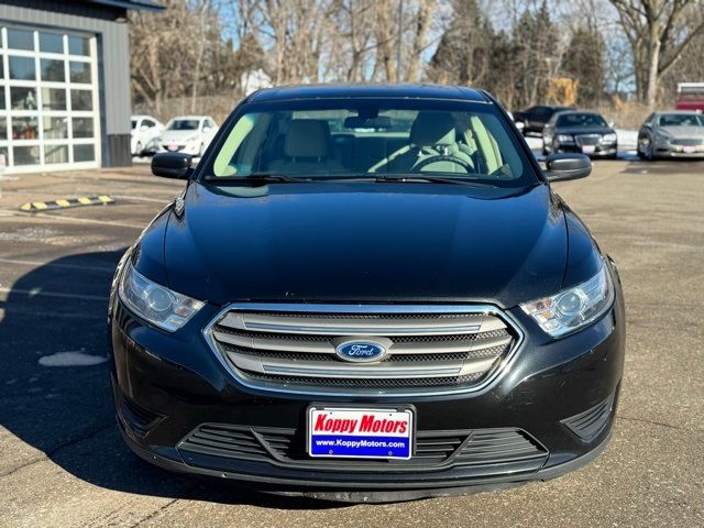 2015 Ford Taurus SE