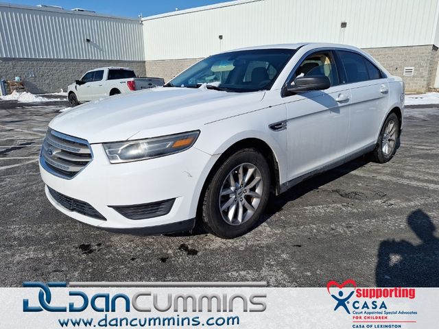 2015 Ford Taurus SE