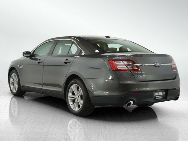 2015 Ford Taurus SE