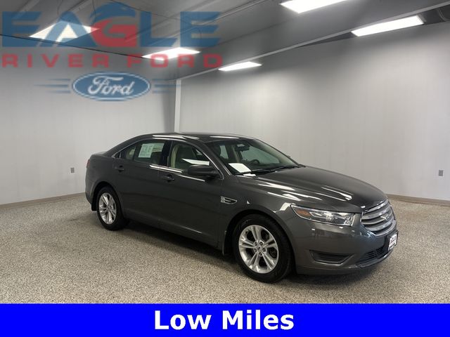 2015 Ford Taurus SE