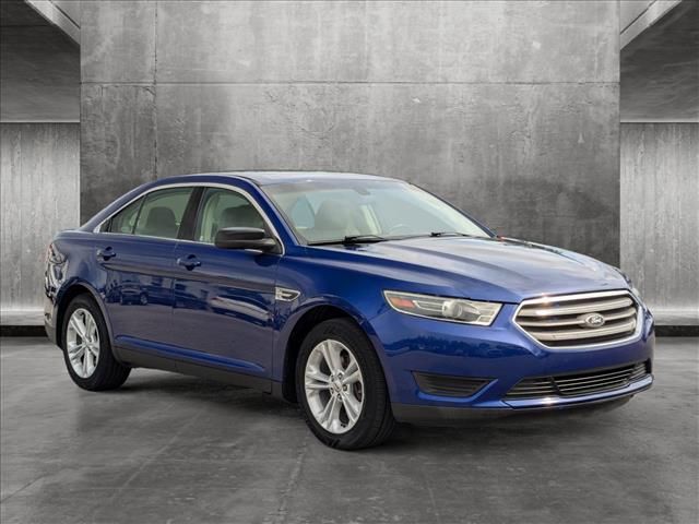 2015 Ford Taurus SE