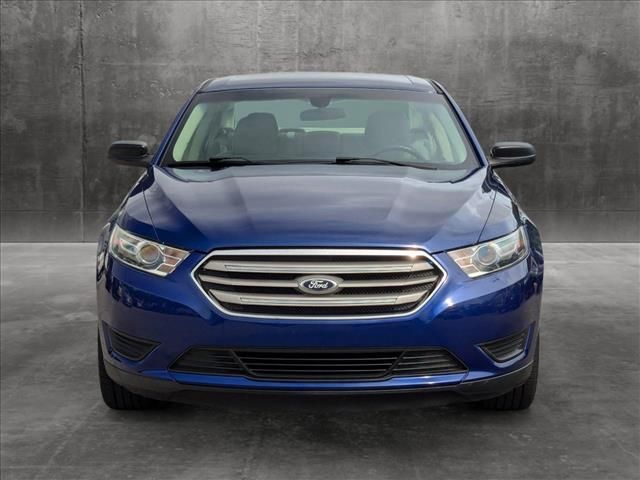 2015 Ford Taurus SE