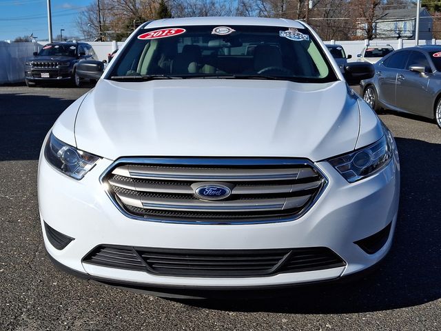 2015 Ford Taurus SE