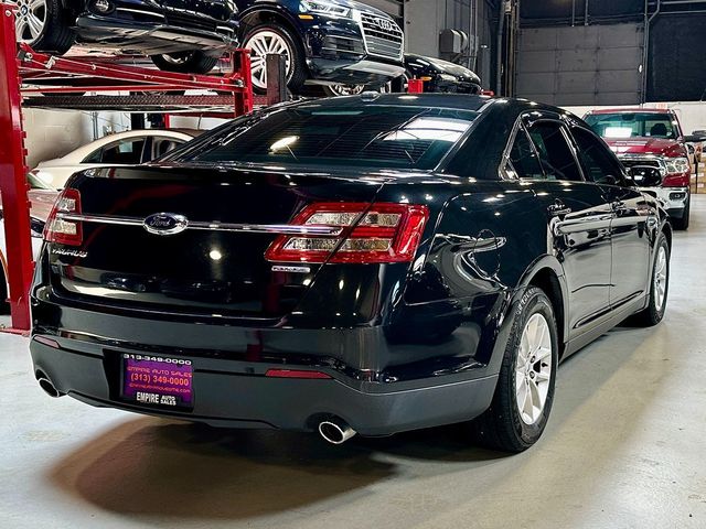 2015 Ford Taurus SE