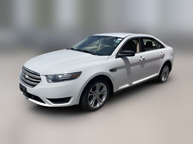 2015 Ford Taurus SE