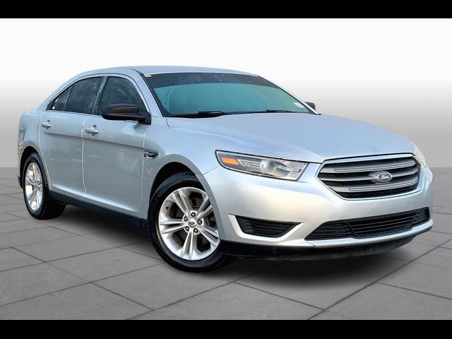 2015 Ford Taurus SE