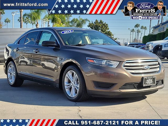2015 Ford Taurus SE