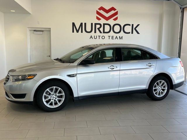 2015 Ford Taurus SE