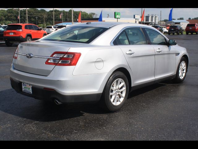 2015 Ford Taurus SE