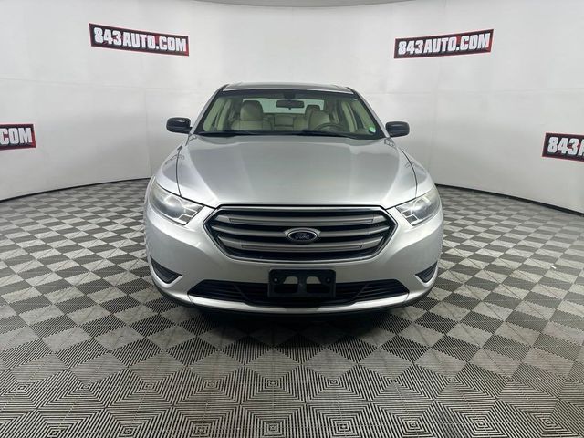 2015 Ford Taurus SE