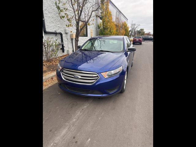 2015 Ford Taurus SE