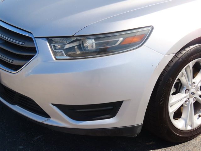 2015 Ford Taurus SEL