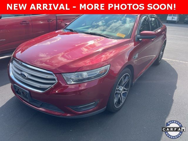 2015 Ford Taurus SEL