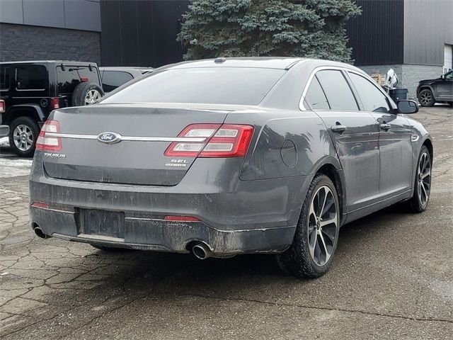 2015 Ford Taurus SEL