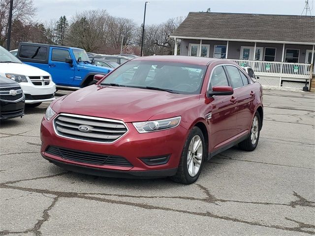 2015 Ford Taurus SEL