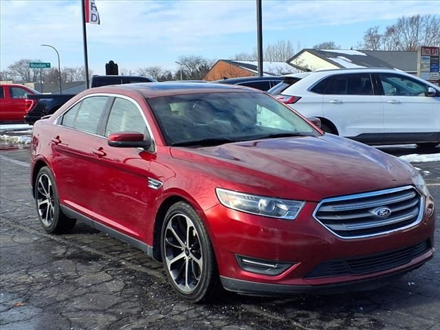 2015 Ford Taurus SEL