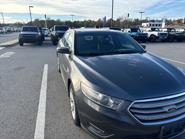 2015 Ford Taurus SEL