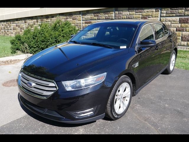 2015 Ford Taurus SEL