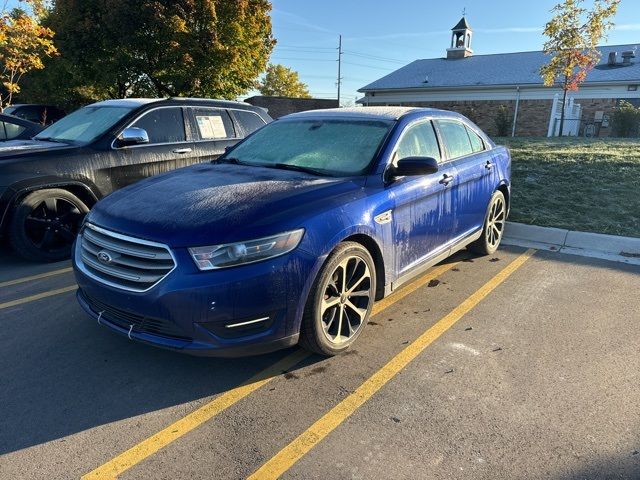 2015 Ford Taurus SEL