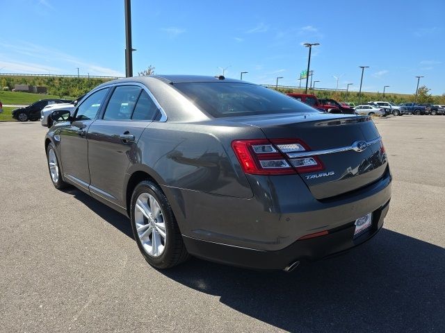 2015 Ford Taurus SEL