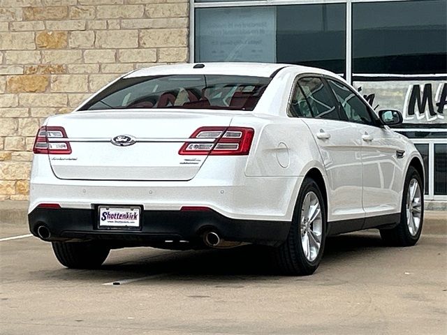 2015 Ford Taurus SEL