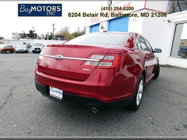 2015 Ford Taurus SEL