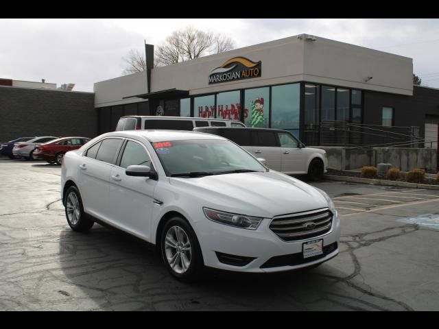 2015 Ford Taurus SEL