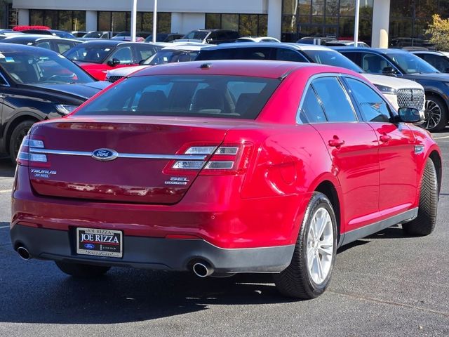 2015 Ford Taurus SEL