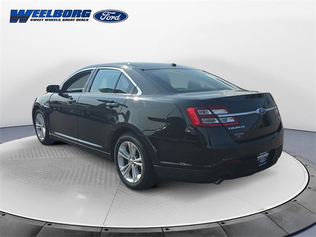 2015 Ford Taurus SEL