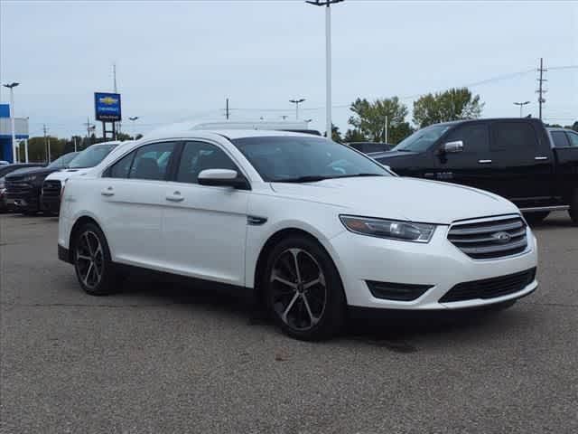 2015 Ford Taurus SEL