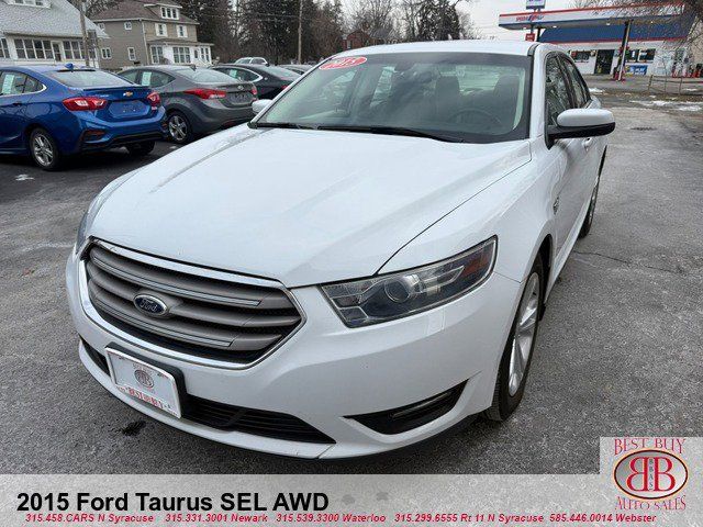 2015 Ford Taurus SEL
