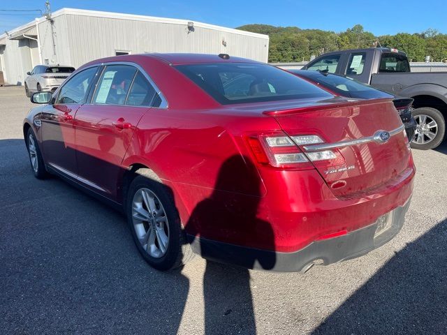 2015 Ford Taurus SEL