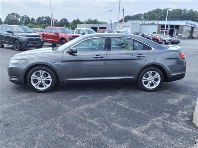 2015 Ford Taurus SEL