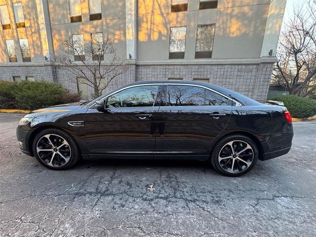 2015 Ford Taurus SHO