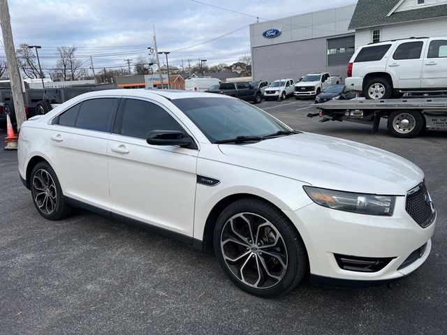 2015 Ford Taurus SHO