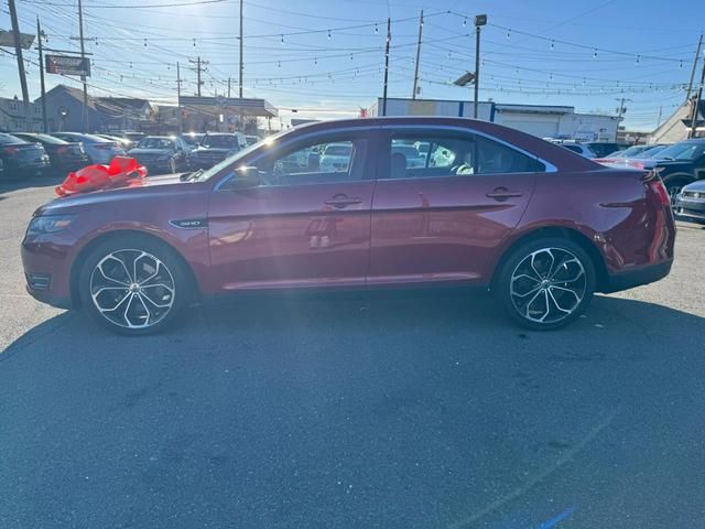 2015 Ford Taurus SHO