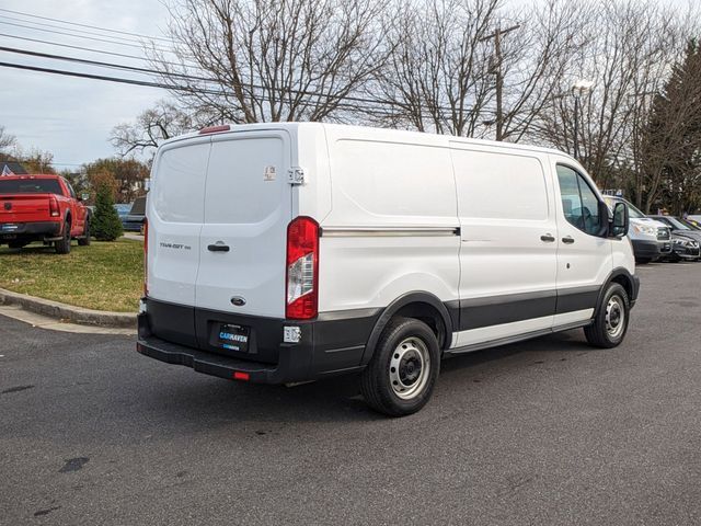 2015 Ford Transit Base