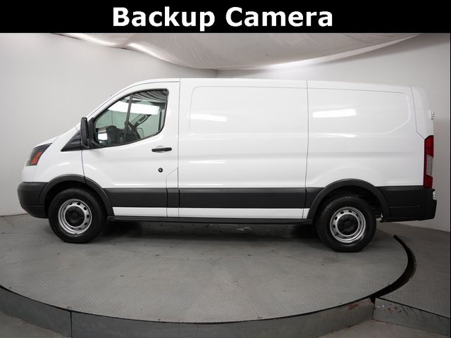 2015 Ford Transit Base