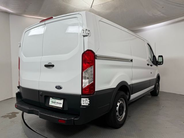 2015 Ford Transit Base