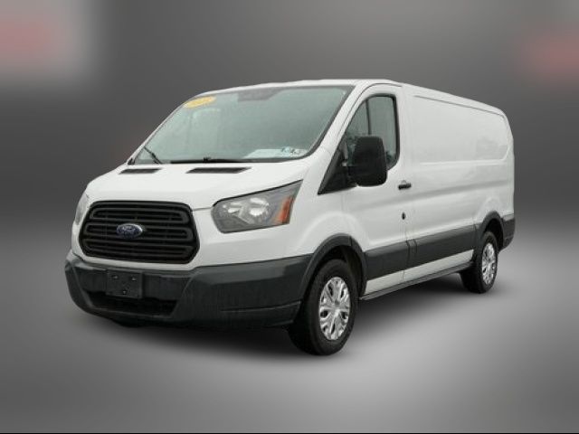 2015 Ford Transit Base