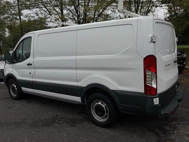 2015 Ford Transit Base