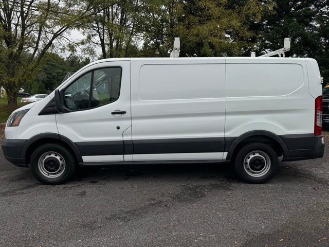 2015 Ford Transit Base