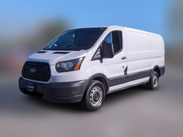 2015 Ford Transit Base