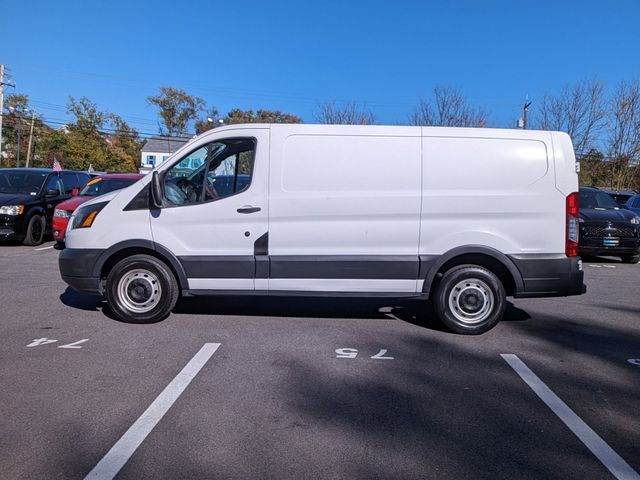 2015 Ford Transit Base