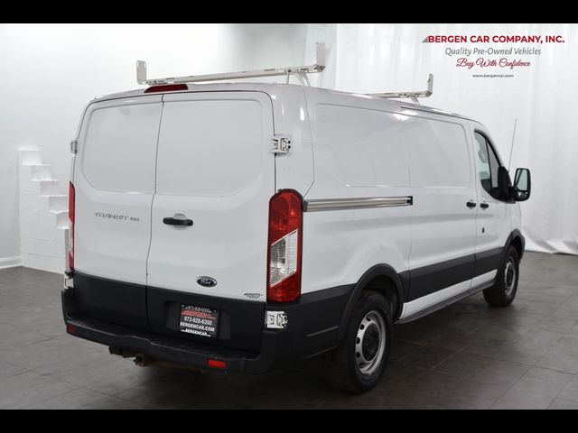 2015 Ford Transit Base