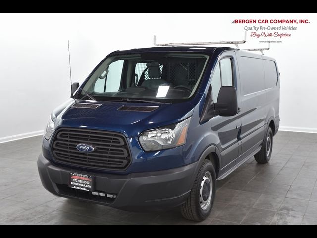 2015 Ford Transit Base