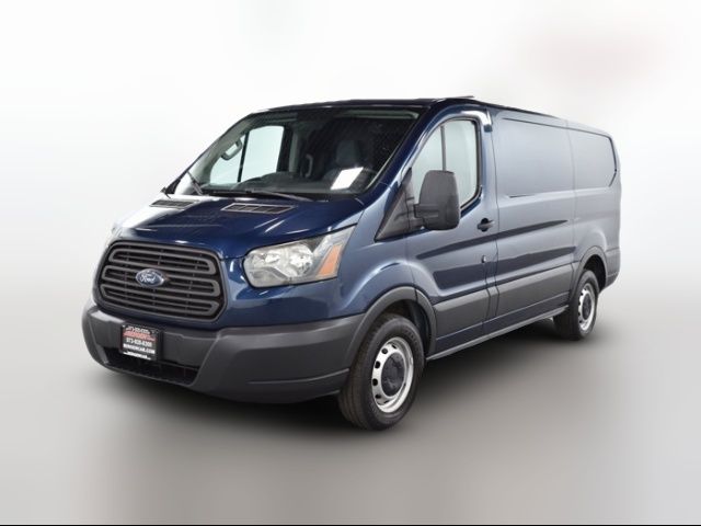 2015 Ford Transit Base